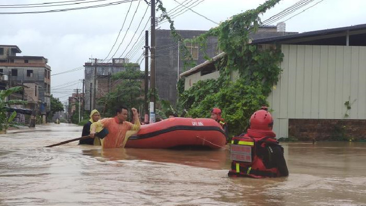 廣西玉林發(fā)生多起山體滑坡事件  已致7人遇難