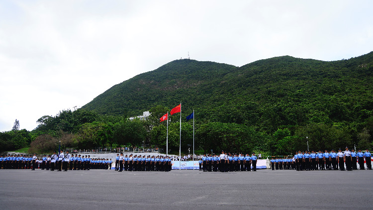 直播回顧｜香港警察學(xué)院結(jié)業(yè)會操 鄭雁雄擔(dān)任檢閱官