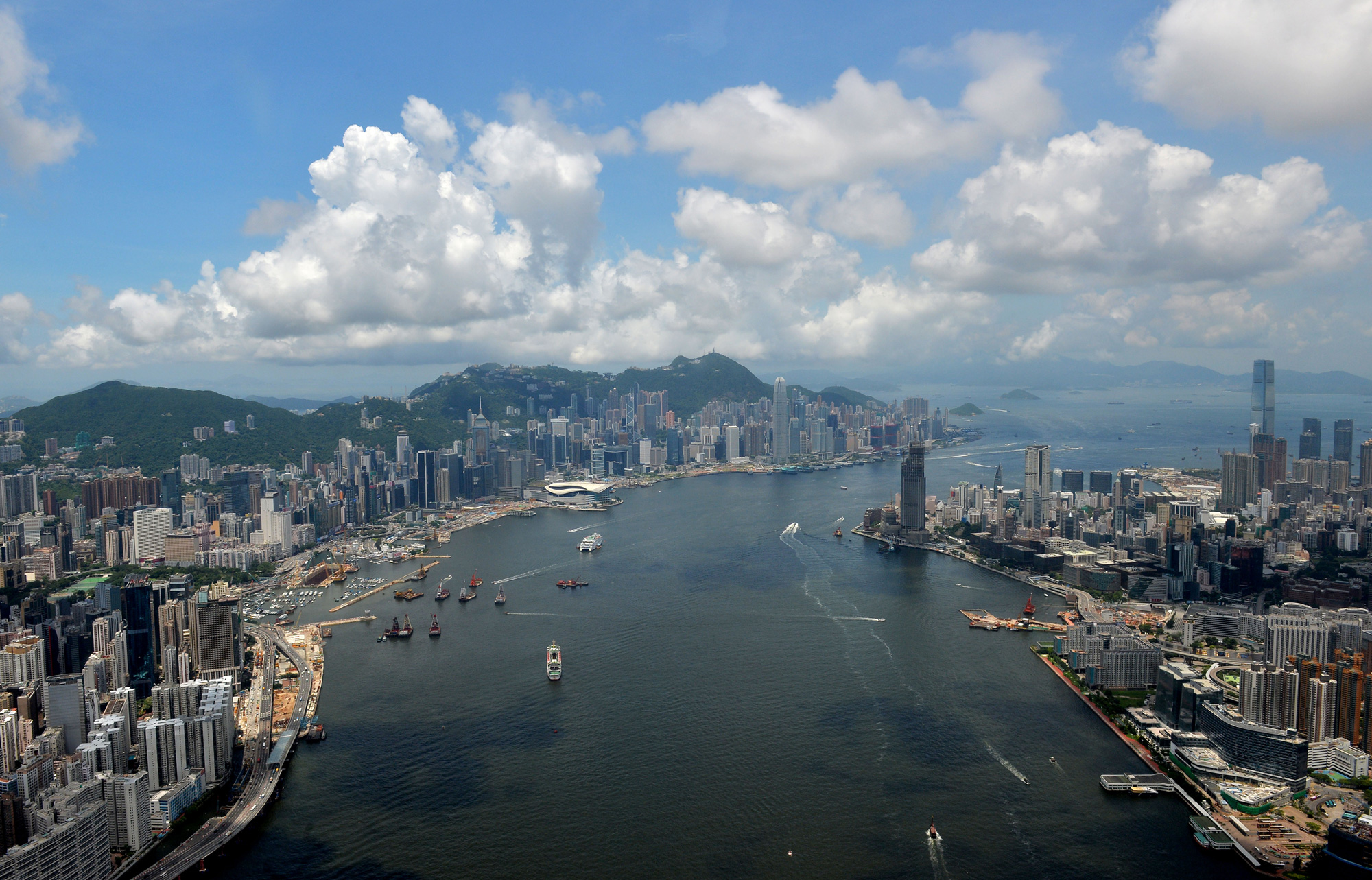 【來論】香港保持獨(dú)特地位 須有清晰定位