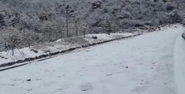 應(yīng)急管理部：將湖北安徽兩省低溫雨雪冰凍災(zāi)害應(yīng)急響應(yīng)提升至三級