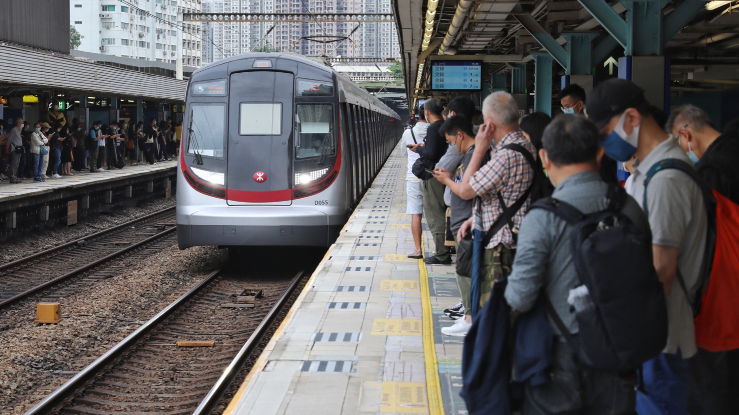 港鐵各線路列車(chē)服務(wù)正常 何文田站附近信號(hào)故障完成復(fù)修