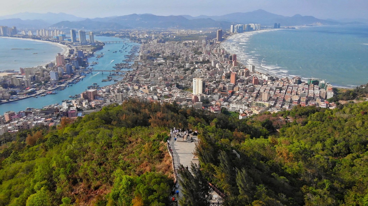 有片∣「五一」假期惠東海龜灣景區(qū)及周邊區(qū)域實施臨時交通管理