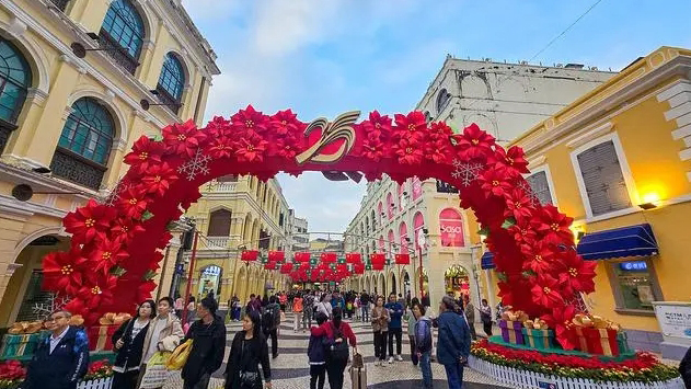 人民日?qǐng)?bào)社論：不斷開(kāi)創(chuàng)澳門特色「一國(guó)兩制」實(shí)踐新局面